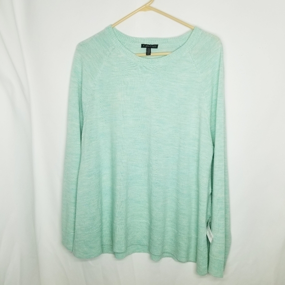 Eileen Fisher NWOT  Merino Wool Mint Knit Side Slits Size Medium - Picture 1 of 9